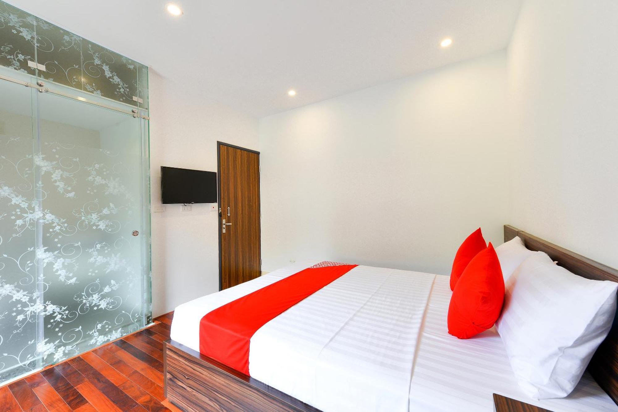 OYO 317 Kim Cuong Hotel 2 Hanoi Exterior foto